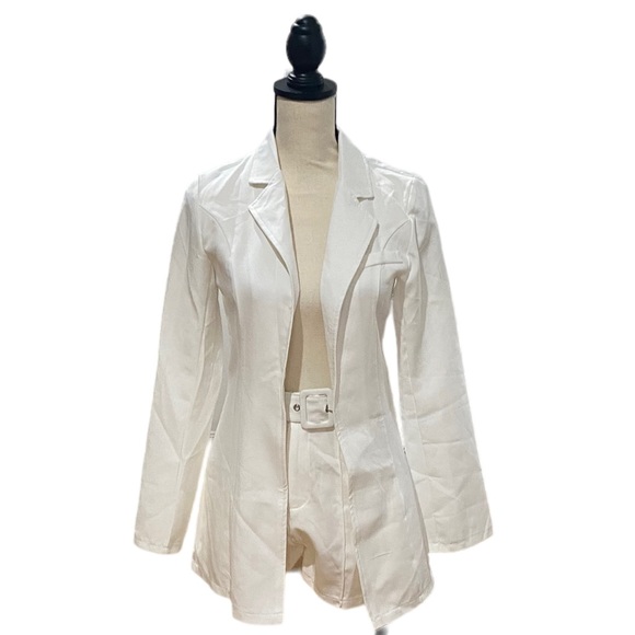 Blazer and Shorts Set with Belt - Picture 1 of 3